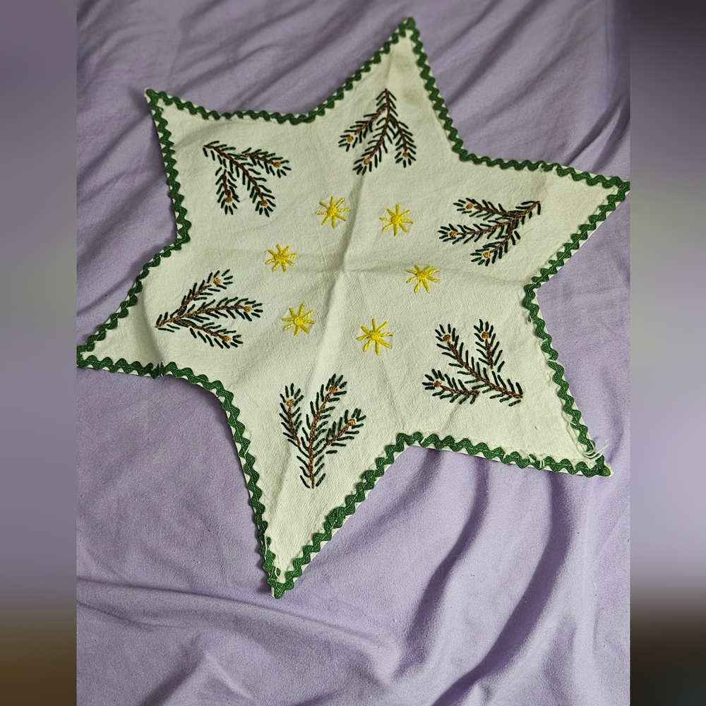 Holiday Star Embroidered Table Topper